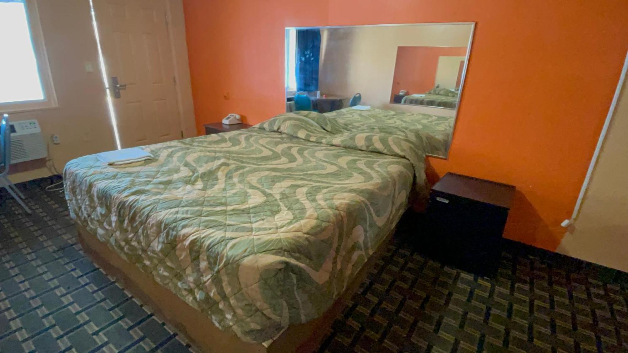 Deluxe Inn Motel Detroit Dış mekan fotoğraf